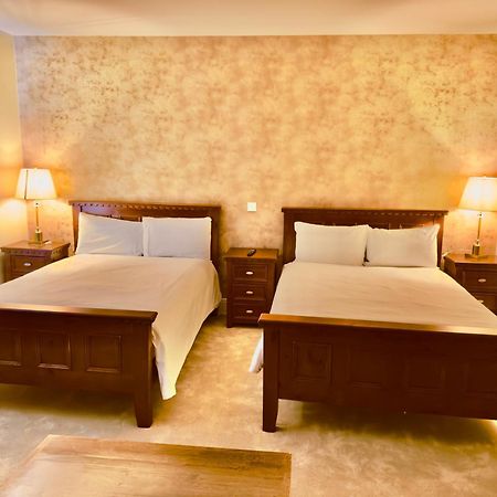 Jacksons Restaurant And Accommodation Roscommon Exteriör bild