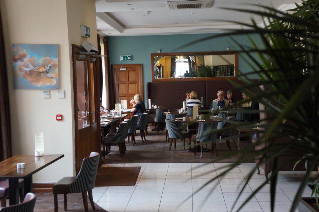 Jacksons Restaurant And Accommodation Roscommon Exteriör bild