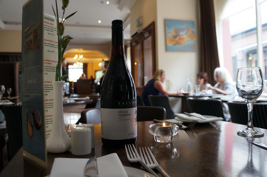 Jacksons Restaurant And Accommodation Roscommon Exteriör bild